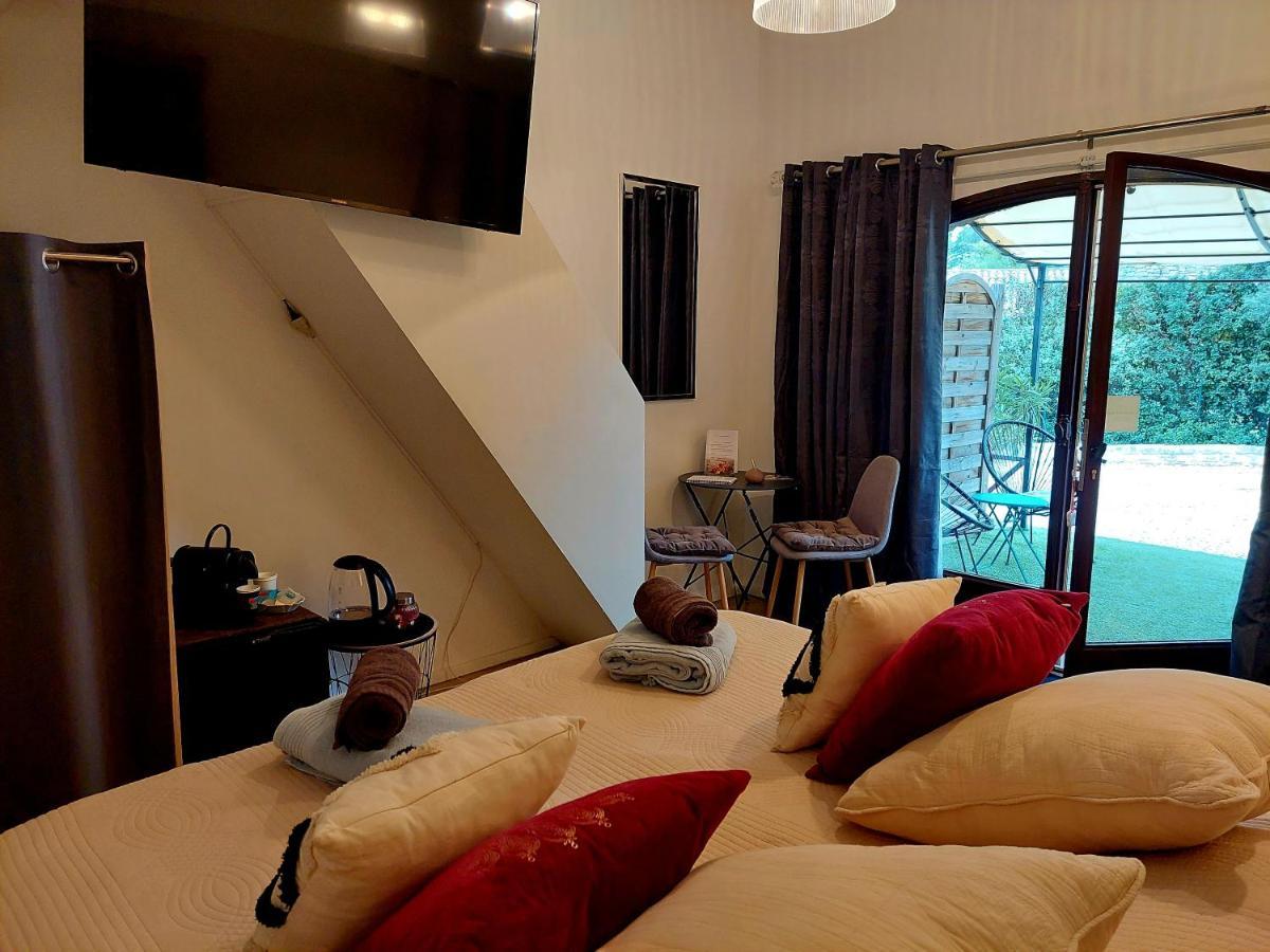 Les Jardins D'Eleusis Bed and Breakfast Murs  Eksteriør billede